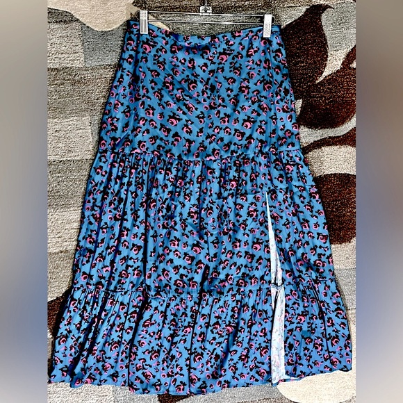 Paige Bestia Floral Print Tiered Teal With Magneta Flowers Midi Skirt - Picture 3 of 11